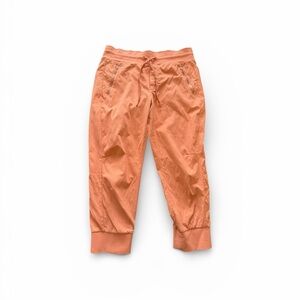 Athleta Tangerine Capri Joggers